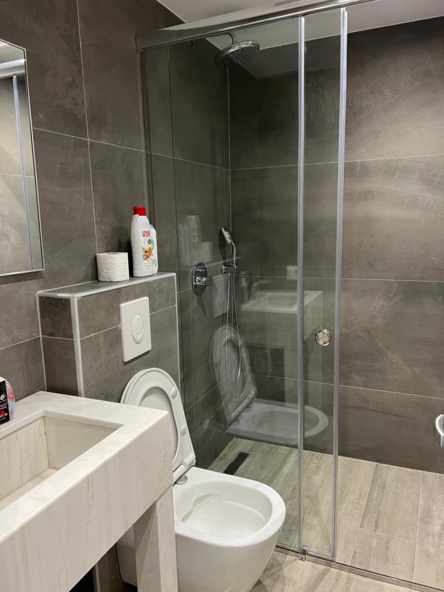 Tirana Central Stay Bagian luar foto